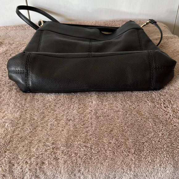 Coach Black Pebbled Leather Shoulder Bag L1781-F23537 - Picture 8 of 10